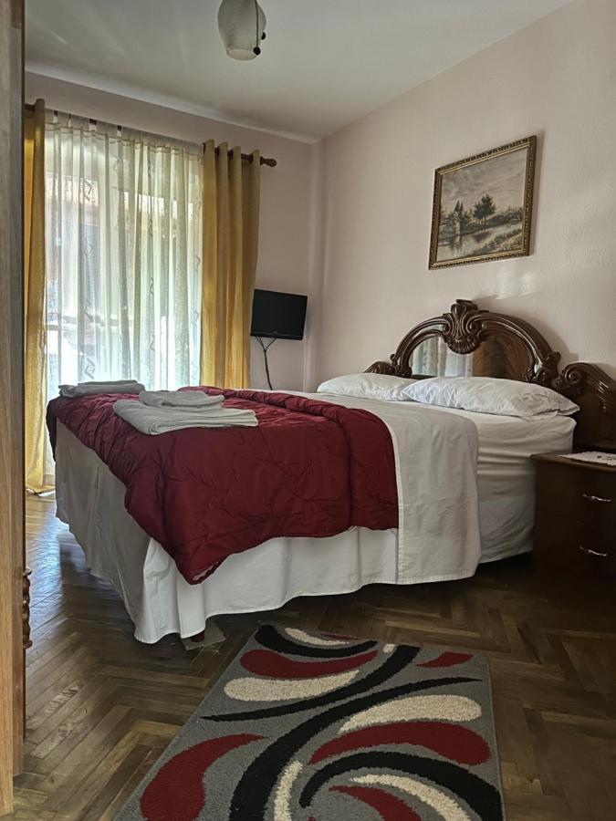 Krujë Hoxha House酒店 外观 照片